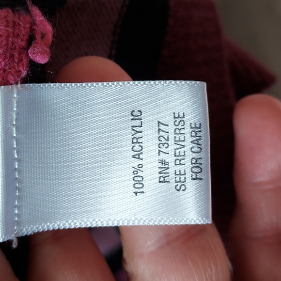 Croft & Barrow large long sleeve top/sweater maroon w/pinks black - Picture 8 of 14